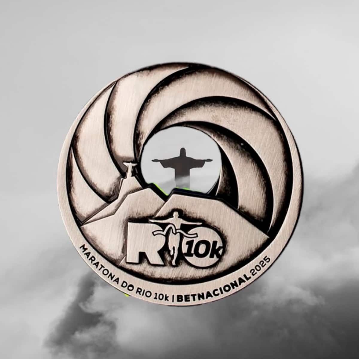 Medalla oficial 10K Maraton de Rio 2025 - Ruta Running